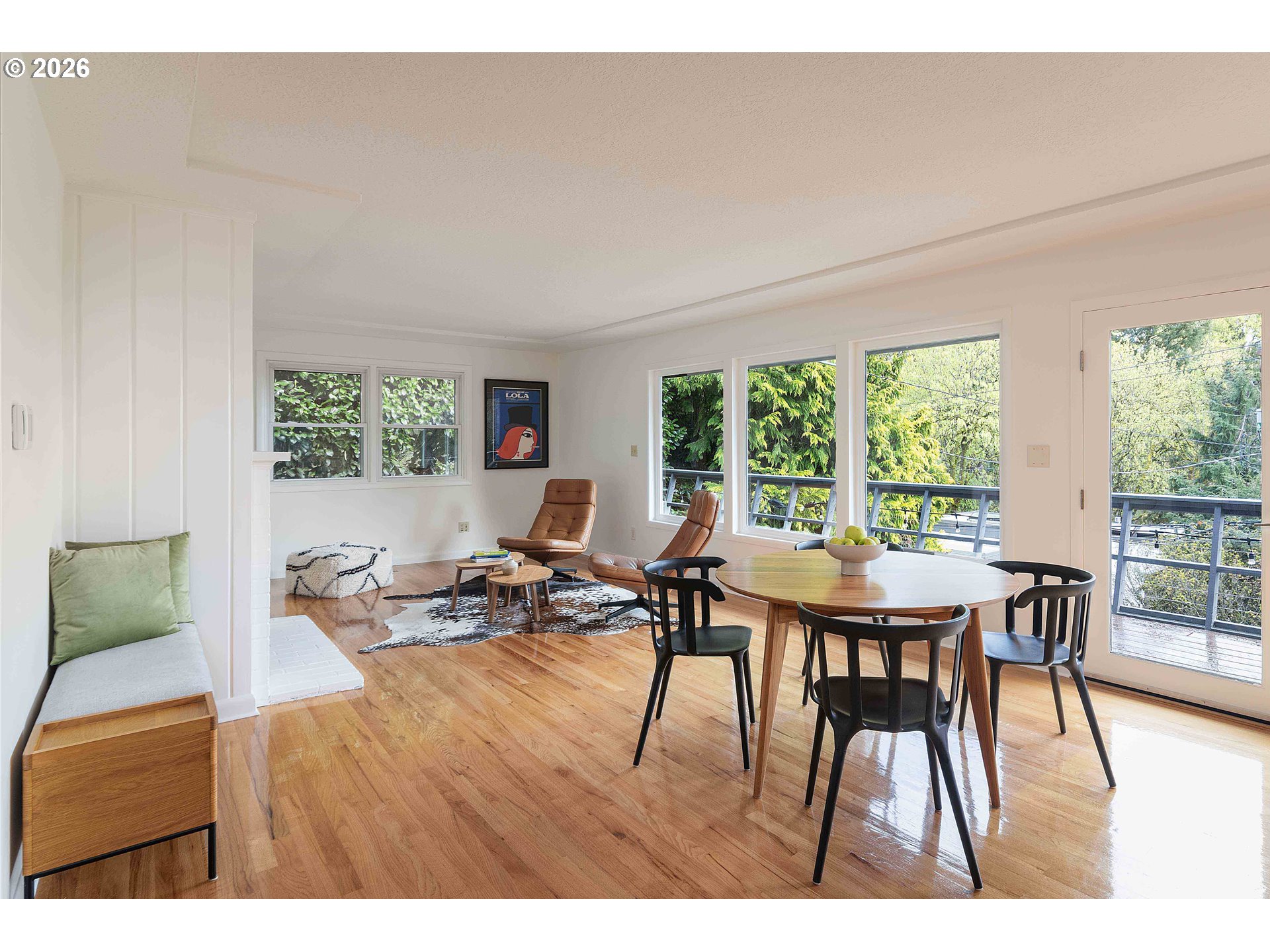 3321 SW FAIRMOUNT BLVD