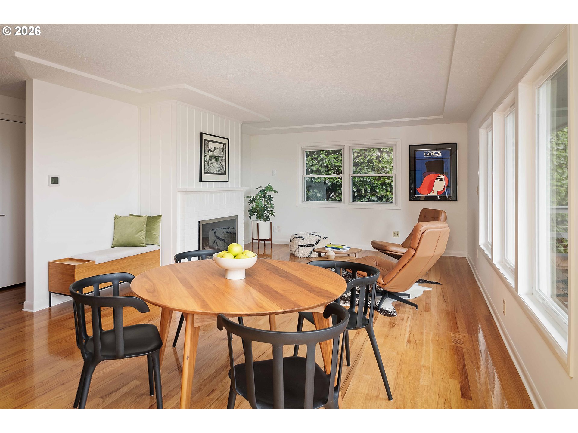 3321 SW FAIRMOUNT BLVD