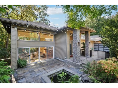 4400 CALAROGA DR West Linn OR 97068
