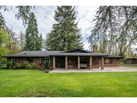 38613 HIGHWAY 58 Dexter OR 97431