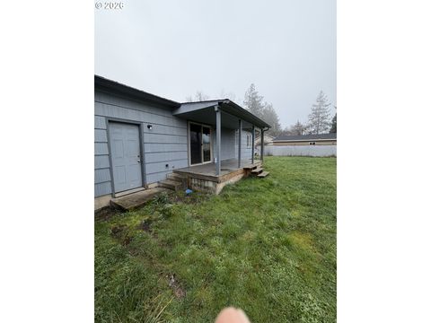 Tiny photo for 276 Art Lott Ln, Creswell, OR 97426 (MLS # 735550444)