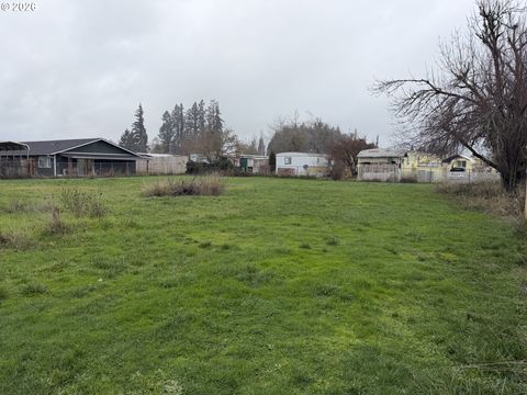 Tiny photo for 276 Art Lott Ln, Creswell, OR 97426 (MLS # 735550444)