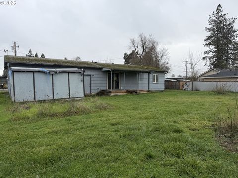 Tiny photo for 276 Art Lott Ln, Creswell, OR 97426 (MLS # 735550444)