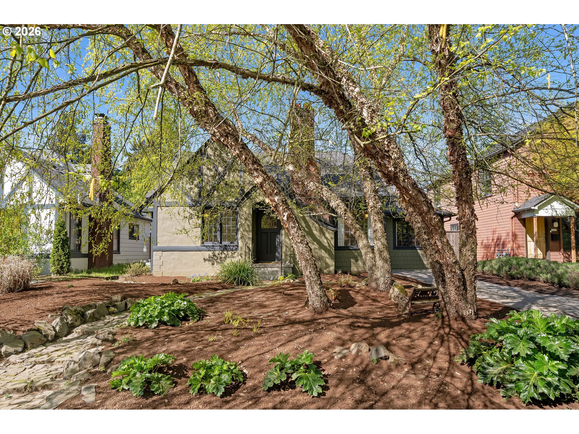 6421 N MISSISSIPPI AVE