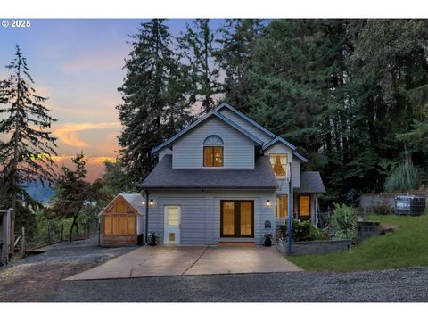 Photo of 33370 Idyllwild Rd, Creswell, OR 97426 (MLS # 257147274)