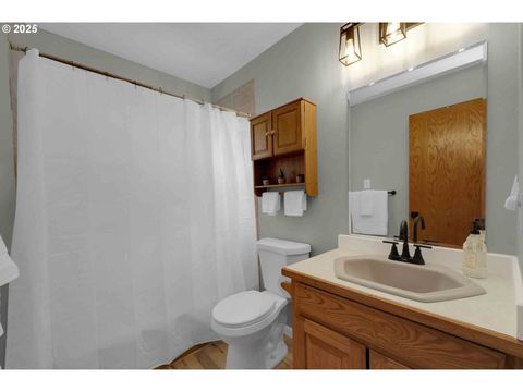 Tiny photo for 33370 Idyllwild Rd, Creswell, OR 97426 (MLS # 257147274)