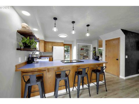 Tiny photo for 33370 Idyllwild Rd, Creswell, OR 97426 (MLS # 257147274)