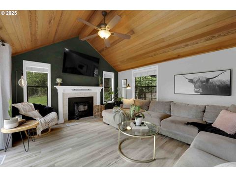 Tiny photo for 33370 Idyllwild Rd, Creswell, OR 97426 (MLS # 257147274)