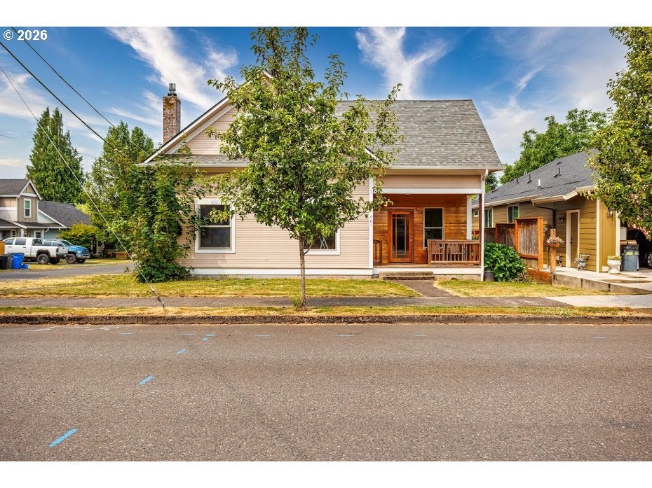 901 N Main AVE