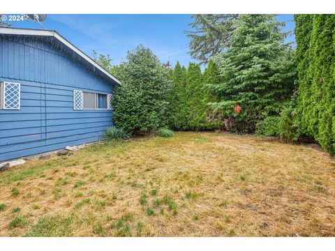 A home in Newberg