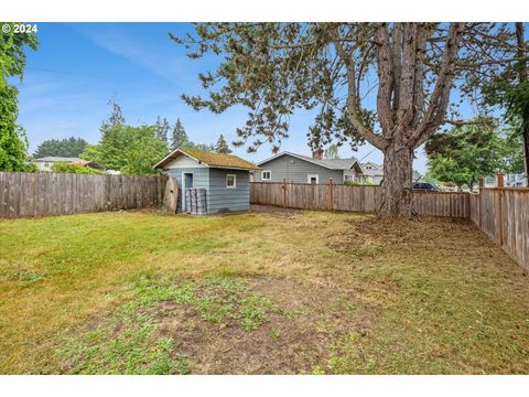 A home in Newberg