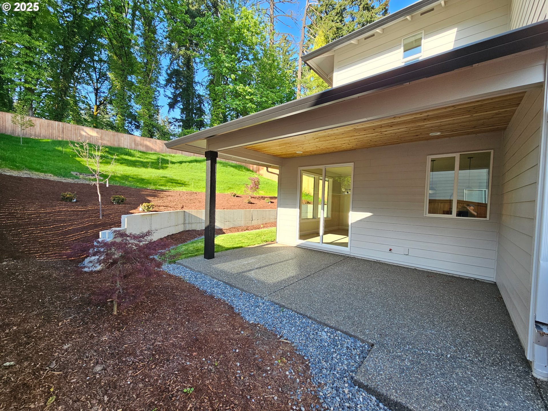 2504 SE 116TH CT