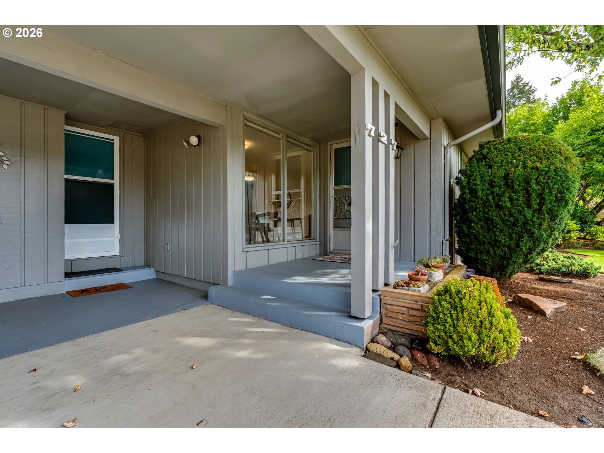 727 ELM DR