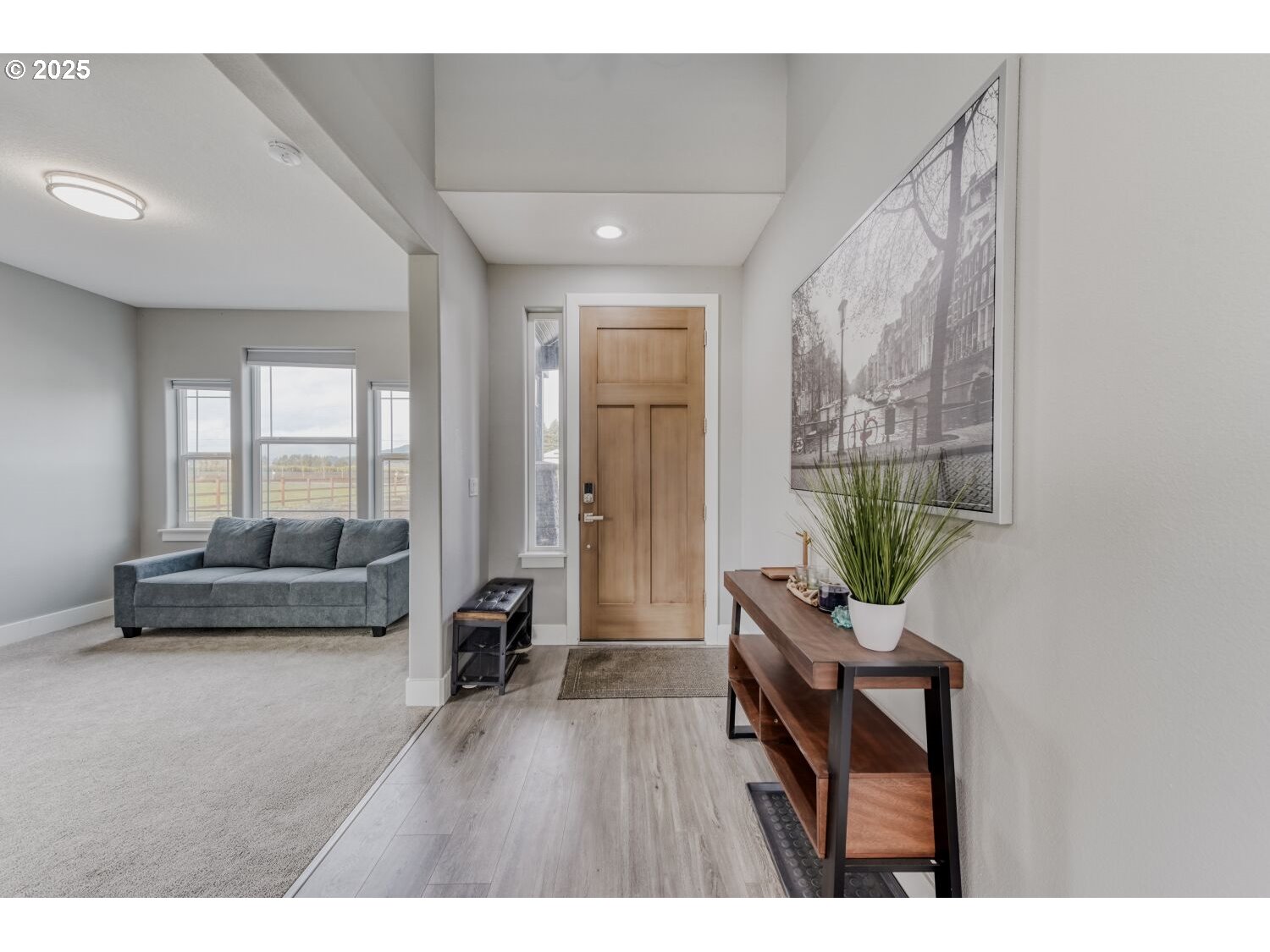 1561 SW STRINGTOWN RD