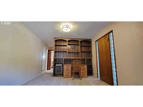 Tiny photo for 76376 River Rd, Oakridge, OR 97463 (MLS # 416852339)