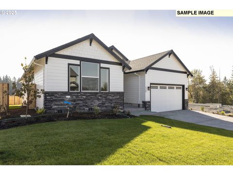 731 NE Alderwood DR Estacada OR 97023