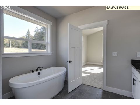 A home in Estacada