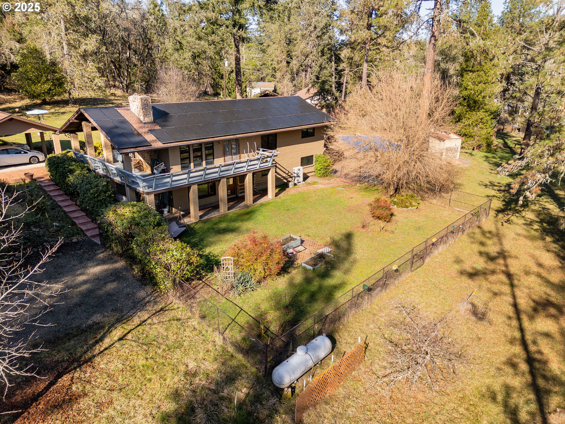 149 BRONCO DR