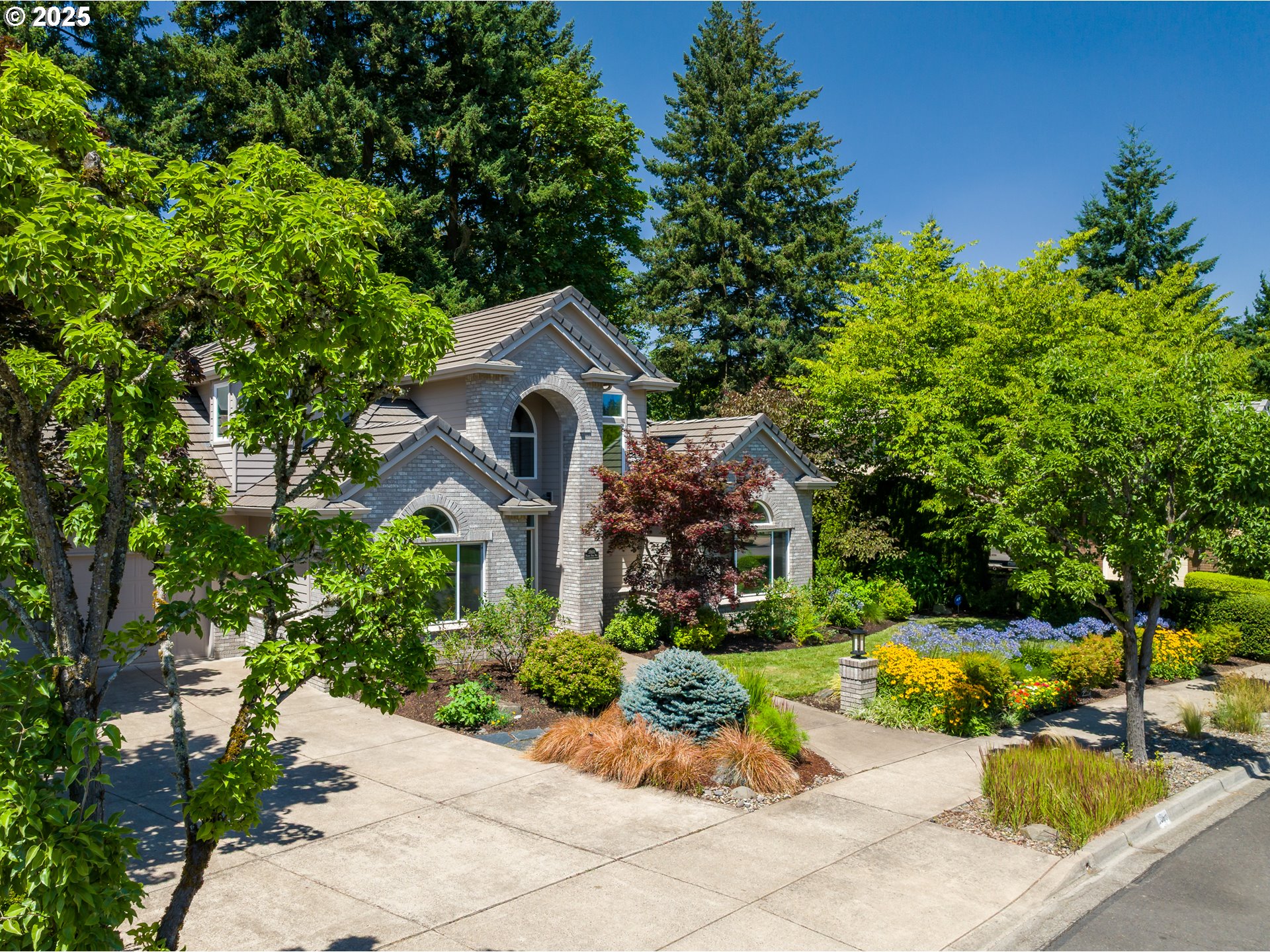 3868 Mirror Pond WAY