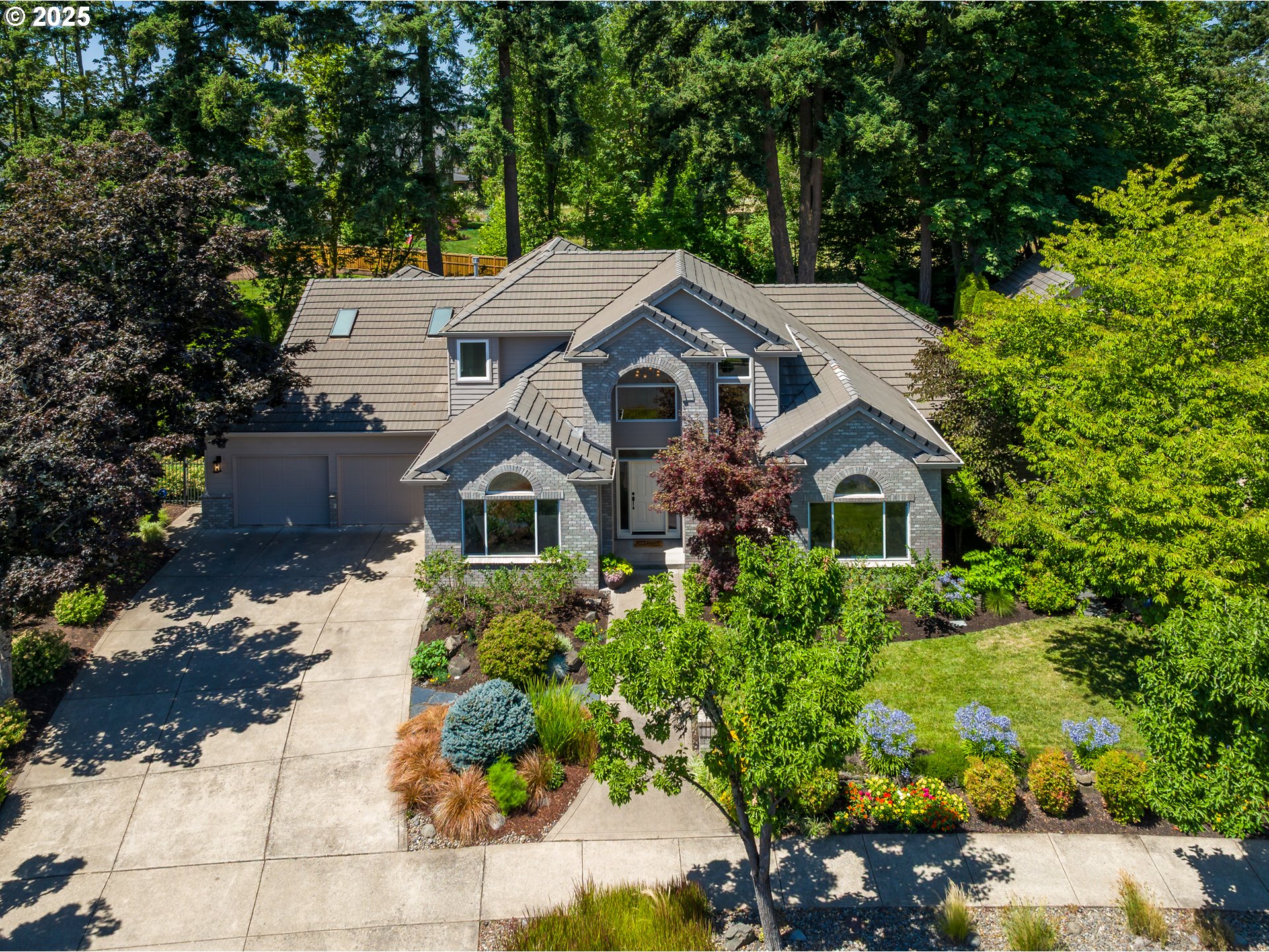 3868 Mirror Pond WAY