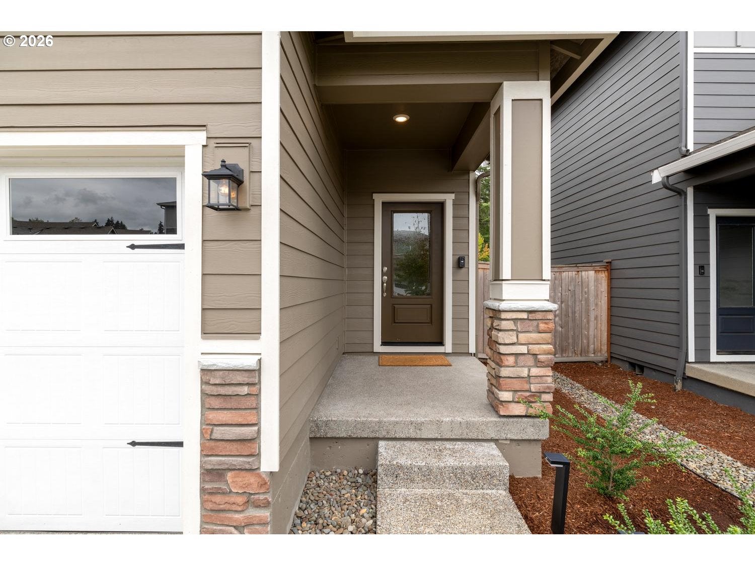 3313 NE 120TH CIR