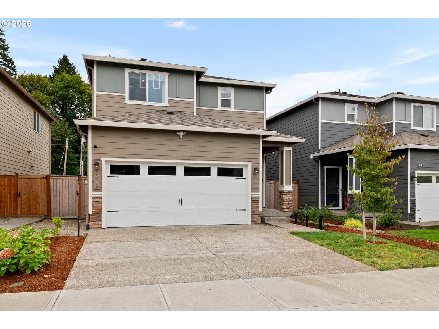 3313 NE 120TH CIR
