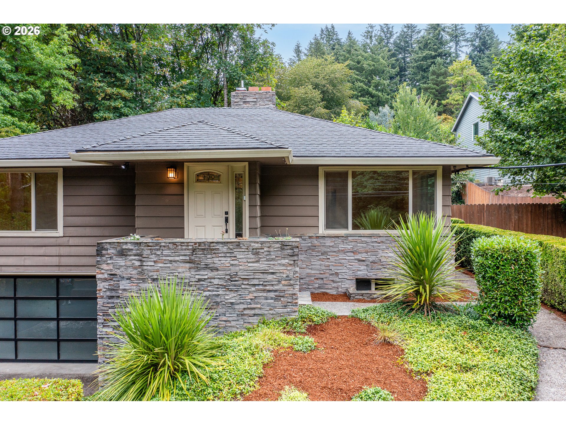 9940 SW TERWILLIGER BLVD