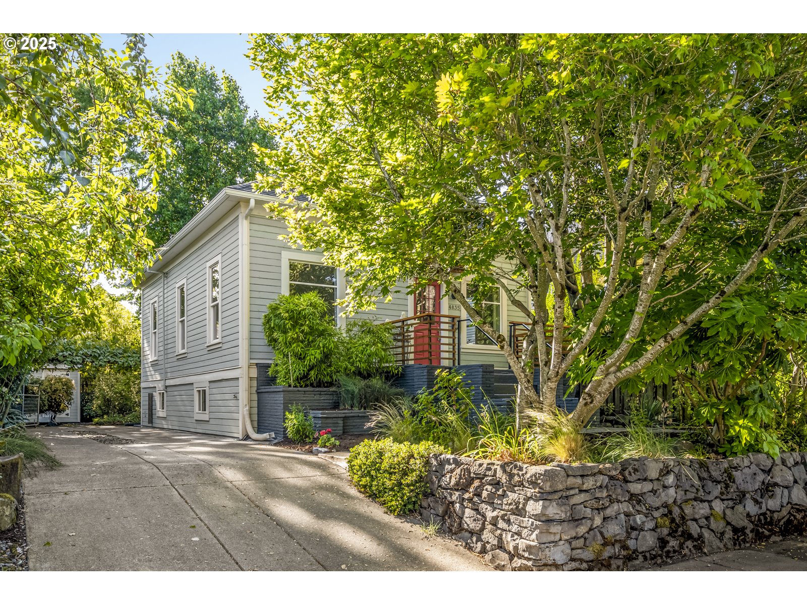 4835 NE 15TH AVE