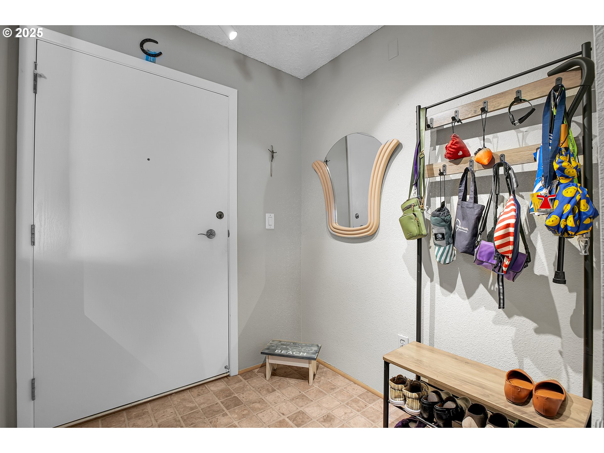 5575 E EVERGREEN BLVD 4303