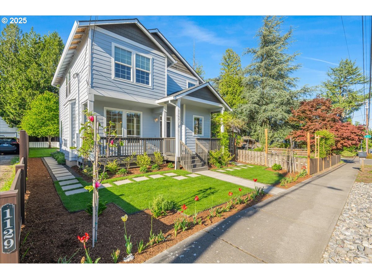 1113 W POWELL BLVD