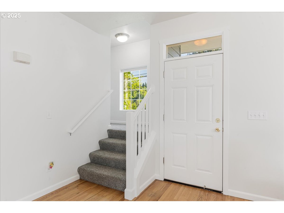 1113 W POWELL BLVD