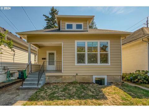 428 SE 30TH PL Portland OR 97214