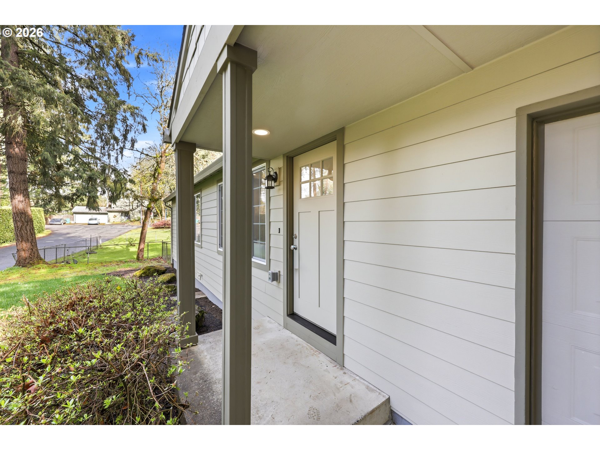 1740 SE RIVER FOREST RD