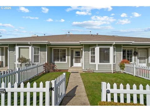 1826 ARMADALE AVE Hood River OR 97031