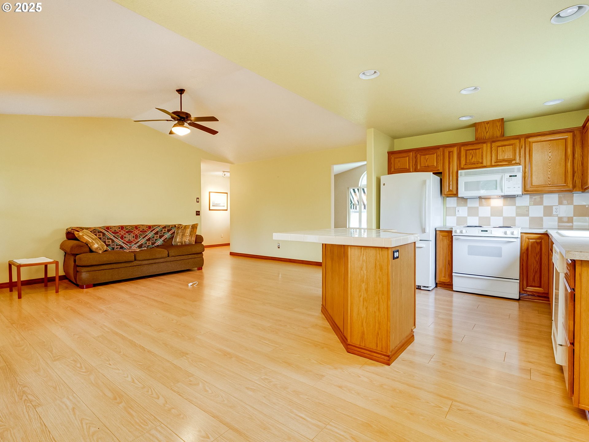 Vancouver, Washington 98685, United States, 3 Bedrooms Bedrooms, ,2 BathroomsBathrooms,Residential,Active,135896