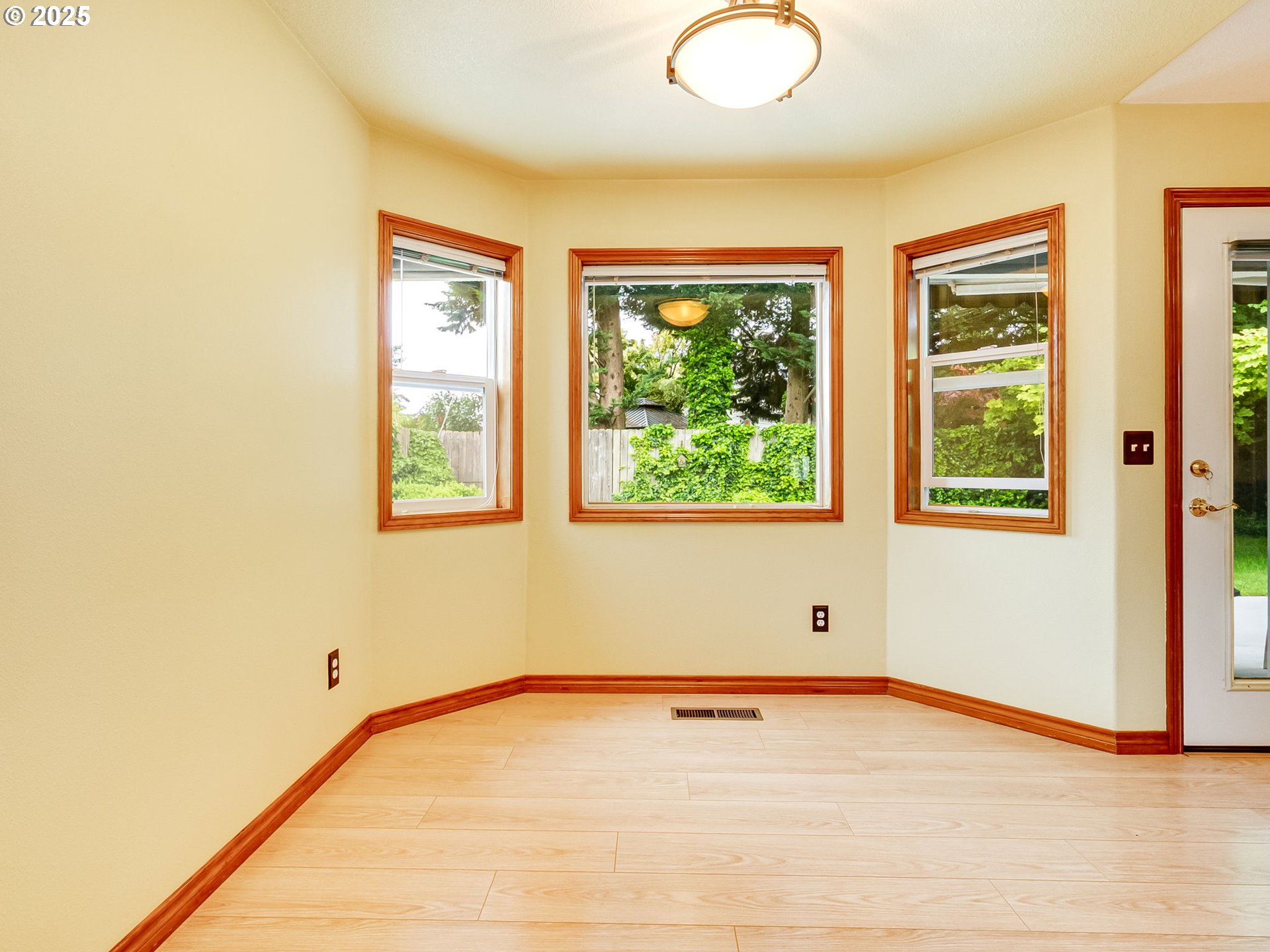 Vancouver, Washington 98685, United States, 3 Bedrooms Bedrooms, ,2 BathroomsBathrooms,Residential,Active,135896