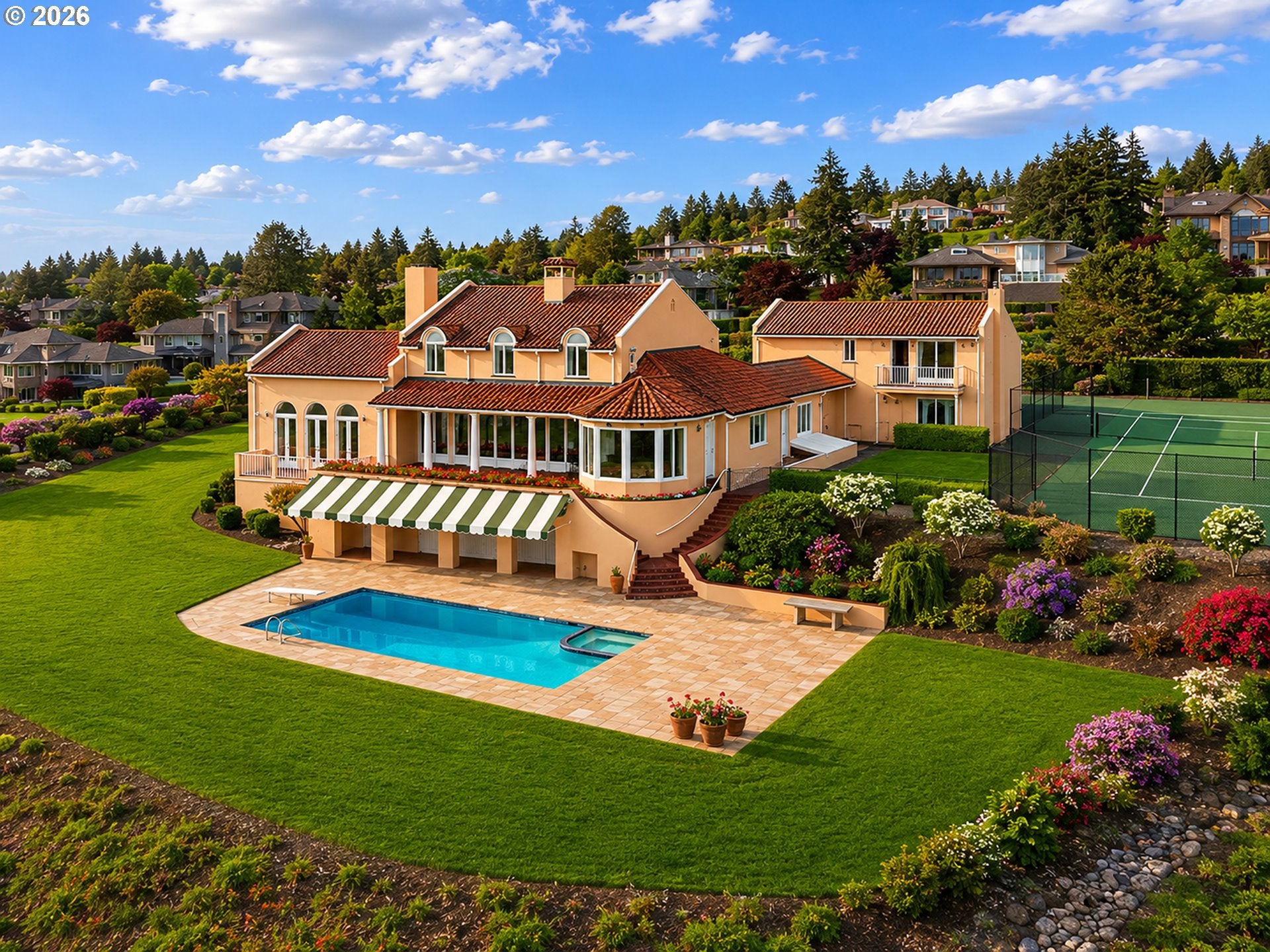 8703 SE PORTER CIR