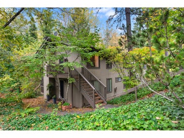 7556 SW BARNES RD A Portland OR 97225