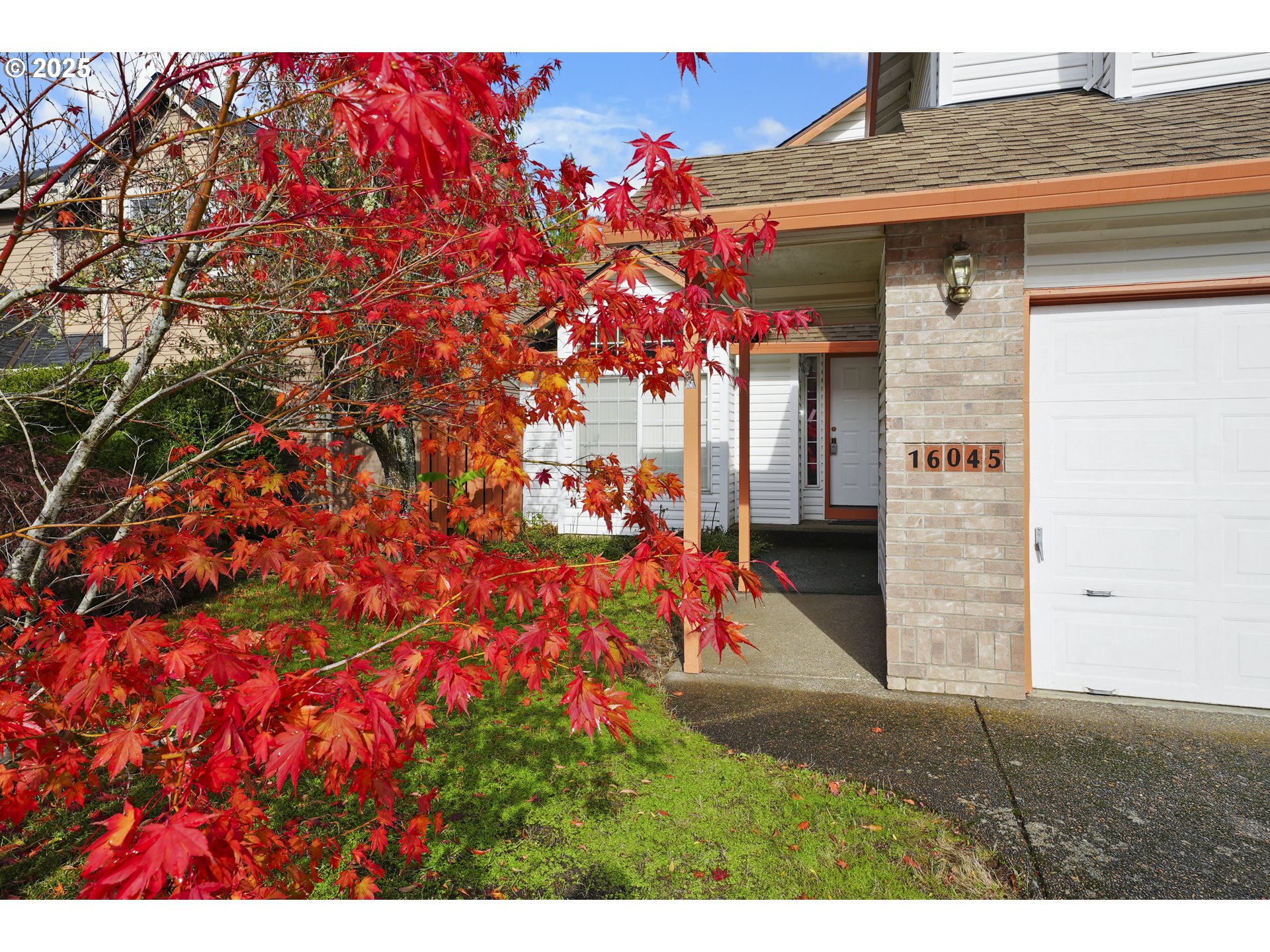 16045 SW RED CLOVER LN