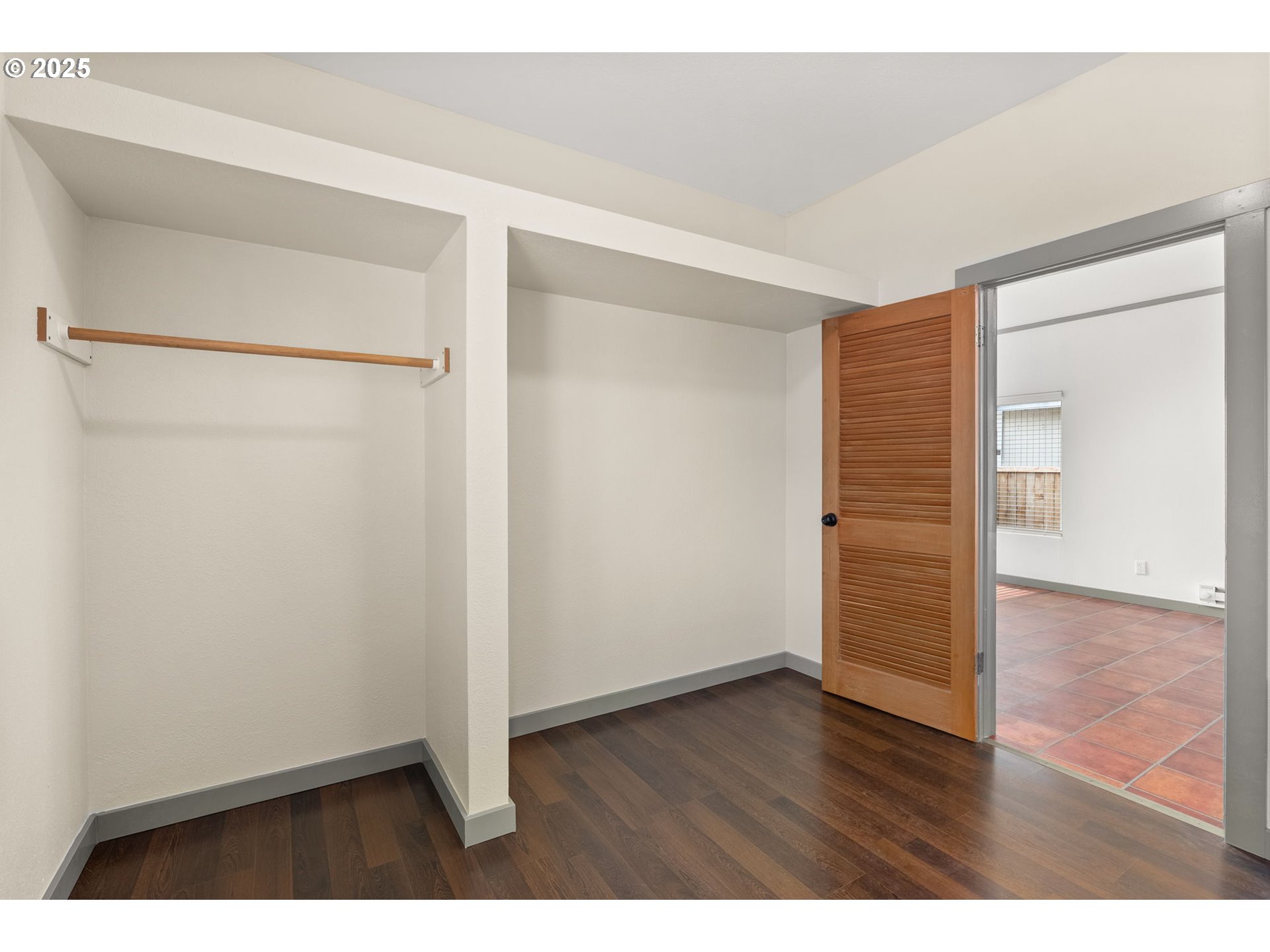 Centralia, Washington 98531, United States, 3 Bedrooms Bedrooms, ,1 BathroomBathrooms,Residential,Active,207801