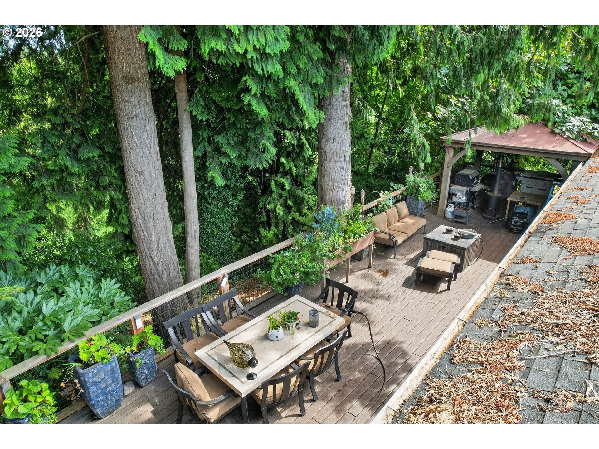 8951 S GOOD LN