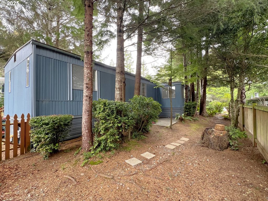 listing image 0