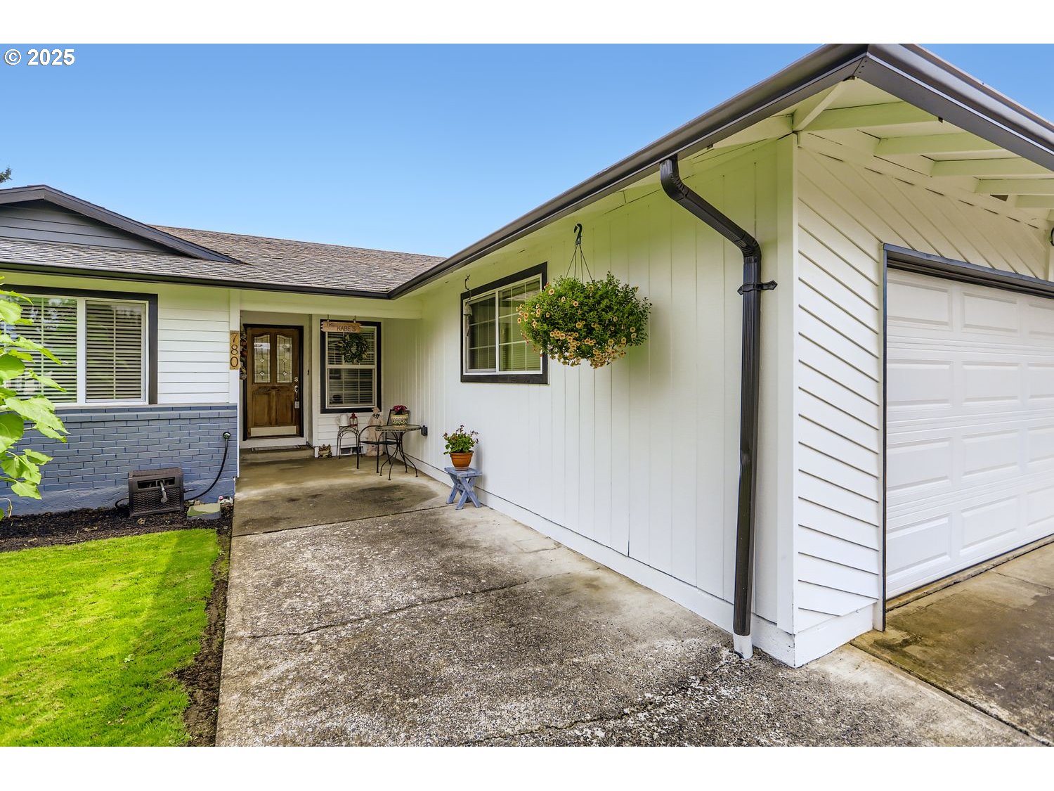 780 S ELM CT