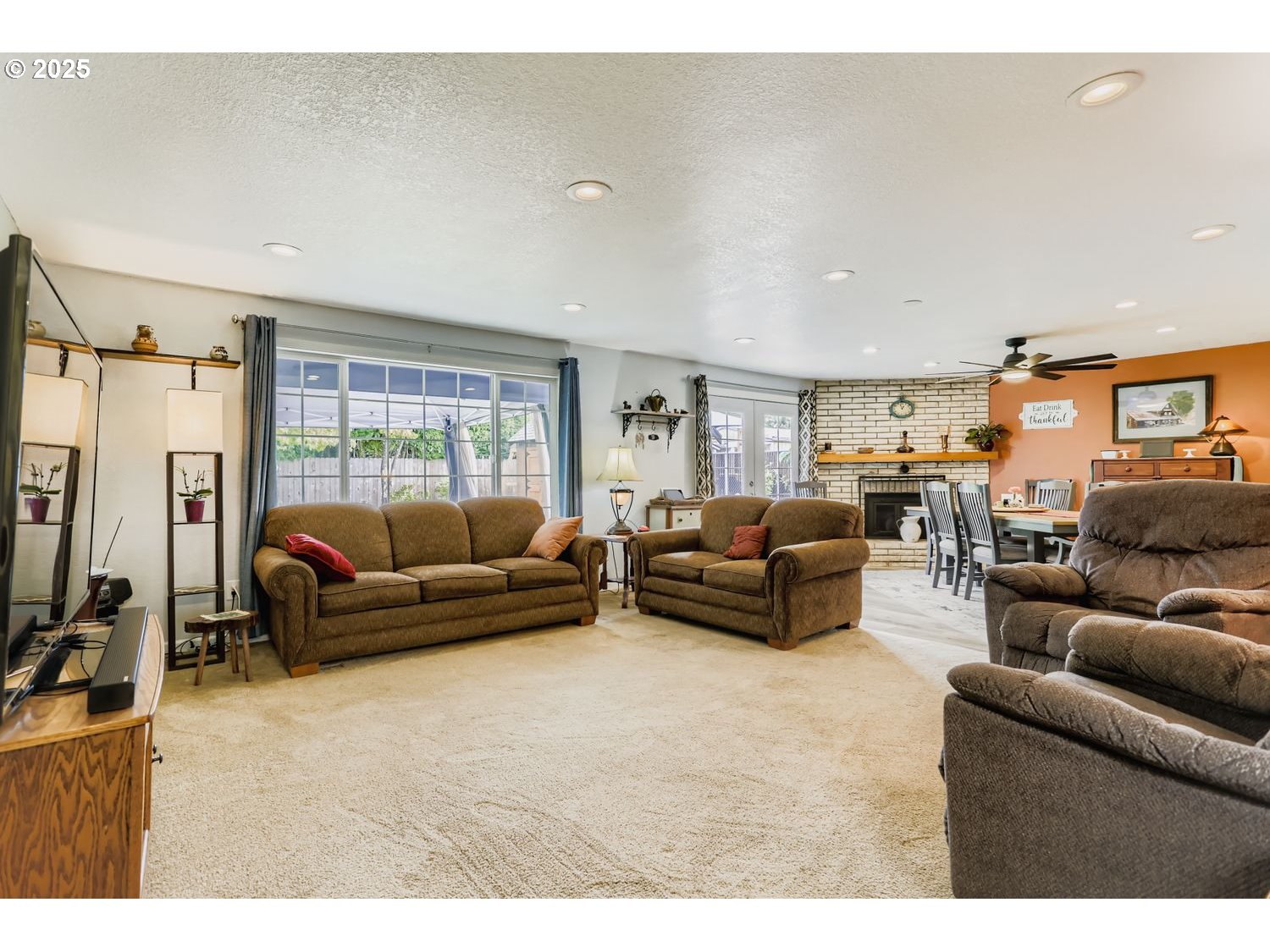 780 S ELM CT