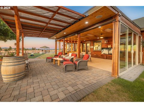 A home in Powell Butte