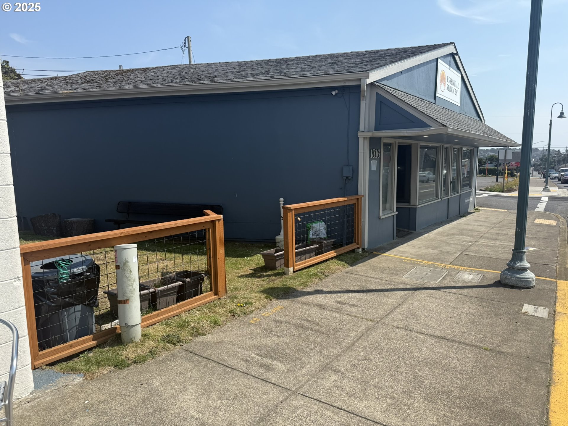 1316 NE HIGHWAY 101