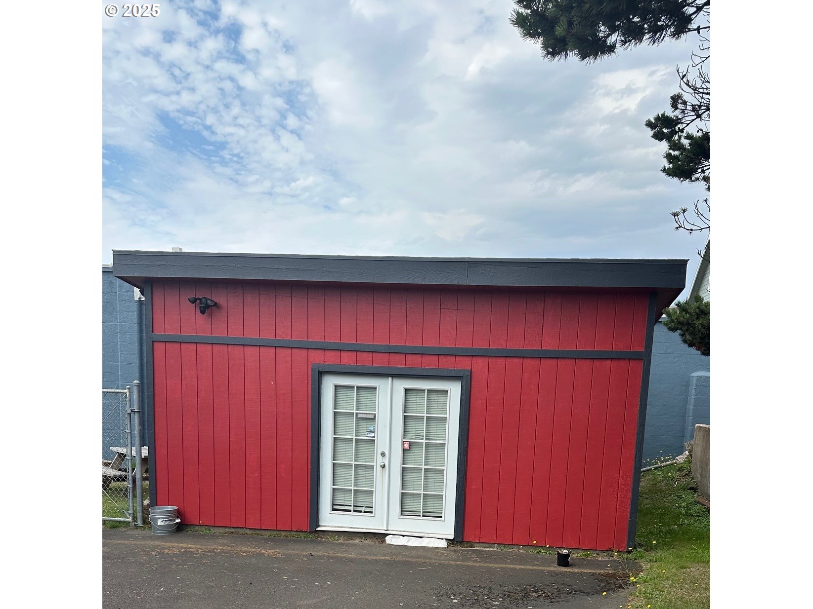 1316 NE HIGHWAY 101