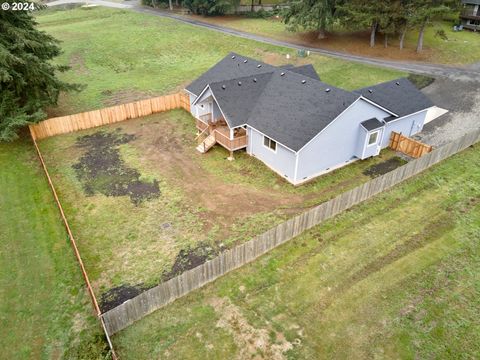 A home in Chehalis