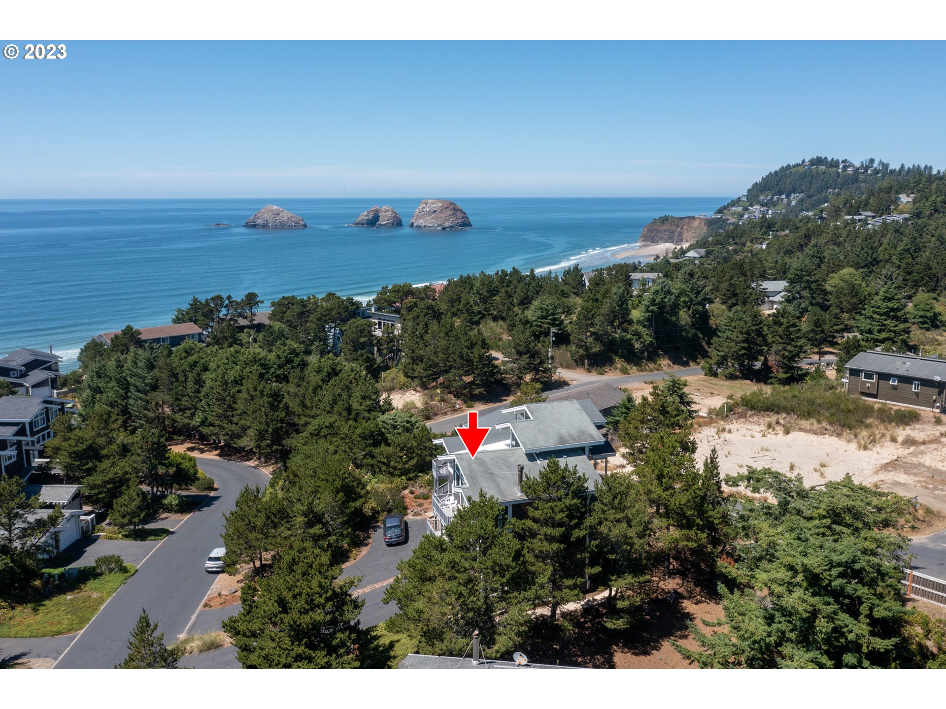 Tillamook, Oregon 97141, United States, 2 Bedrooms Bedrooms, ,3 BathroomsBathrooms,Residential,Active,23412