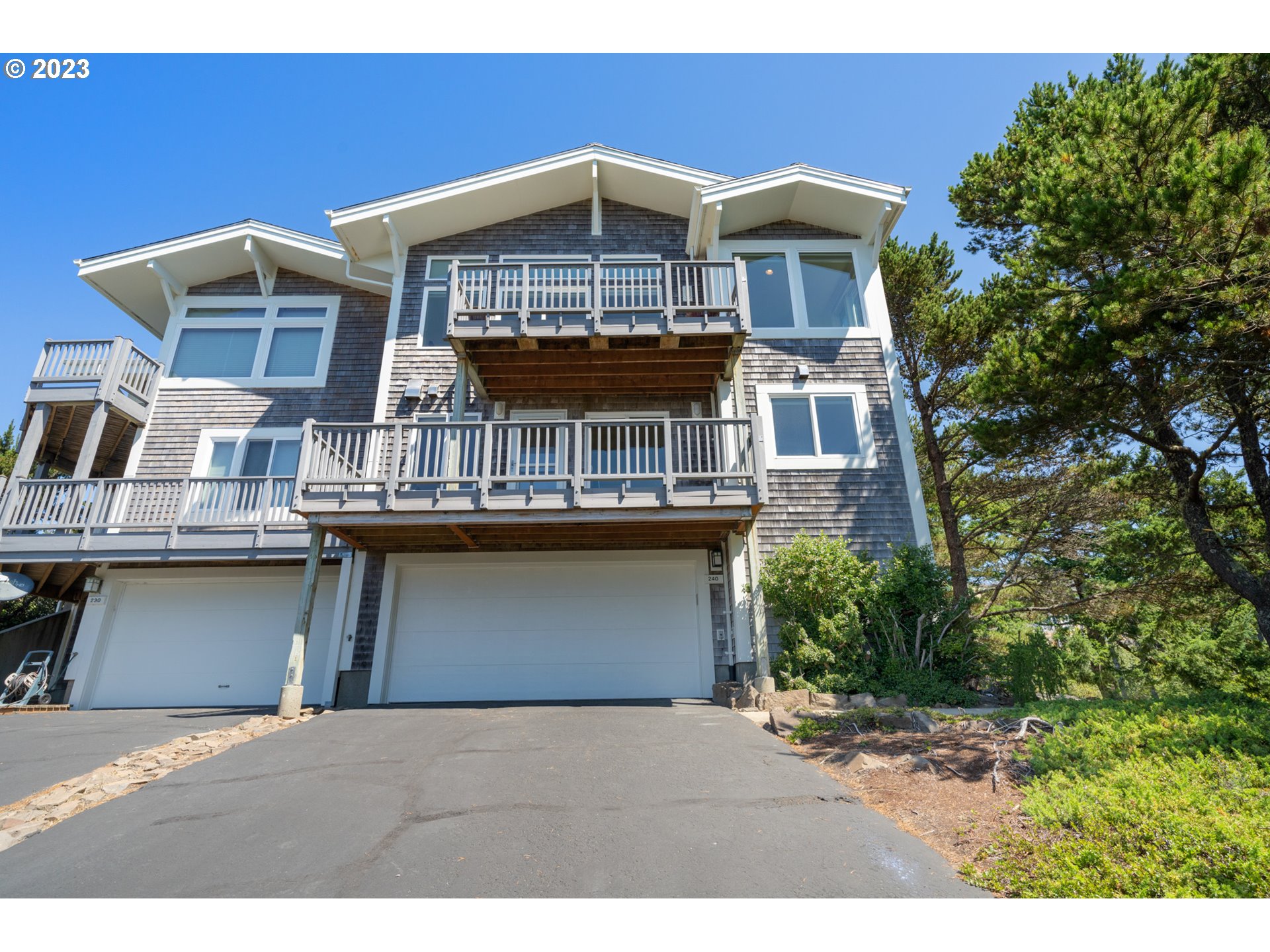 Tillamook, Oregon 97141, United States, 2 Bedrooms Bedrooms, ,3 BathroomsBathrooms,Residential,Active,23412